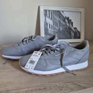 New Reebok Men's Classic Gray Sneakers
